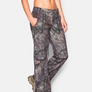 LAST 1! Under Armour Women's Camo PANTS SZ S